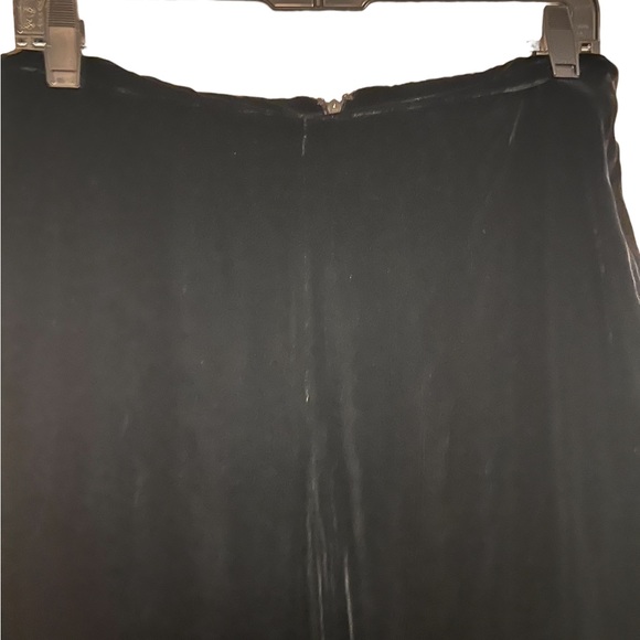 Z by Zelda Black Velvet Pants Size 6 Back Zip - Picture 3 of 5